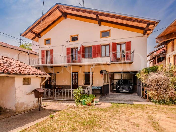 Casa con 5 locali in vendita in Via Filippo Corridoni, Centro, Cossato