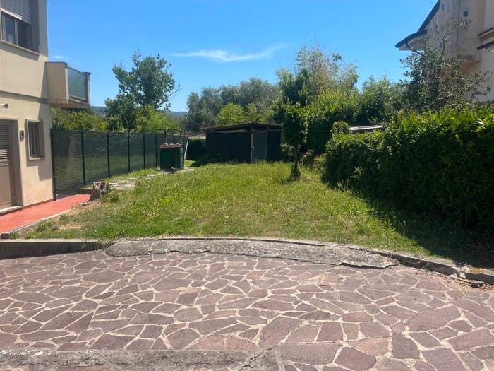 Appartamento trilocale in vendita in Via Pioppo Gatto, Pian del Quercione Montramito, Massarosa