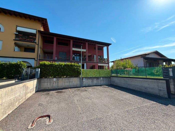 Appartamento trilocale in vendita in Via Risorgimento, Clusane, Iseo