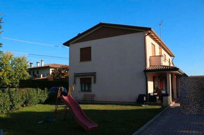 Casa in vendita in Via Angelo Giuseppe Roncalli, Padernello, Paese