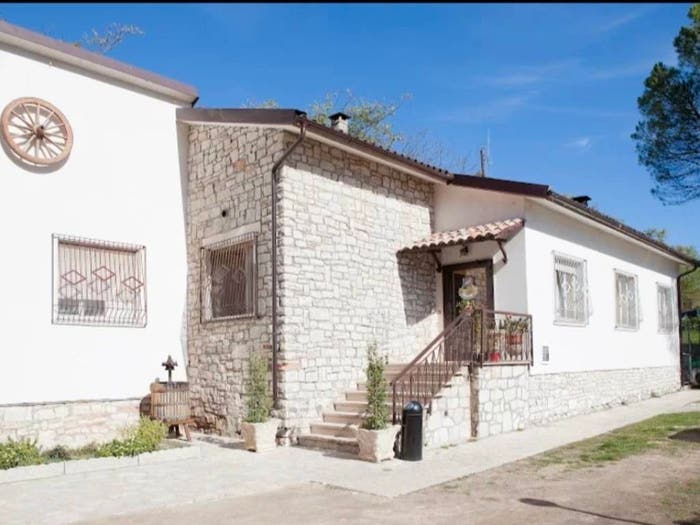 Casa con 5 locali in vendita in Via Rieti, Rieti