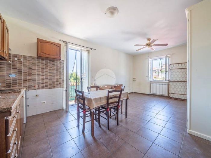 Appartamento bilocale in vendita in Via Mandanici, Rocca Cencia, Roma