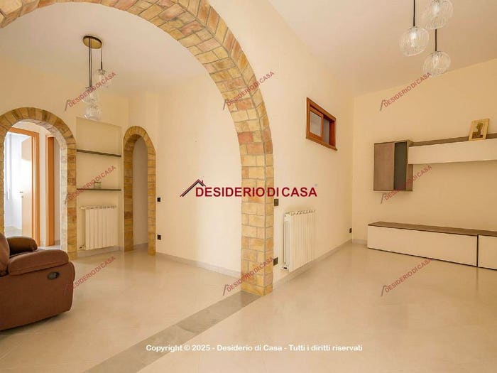 Appartamento trilocale in vendita in Stradella Decano, Santicelli, Palermo