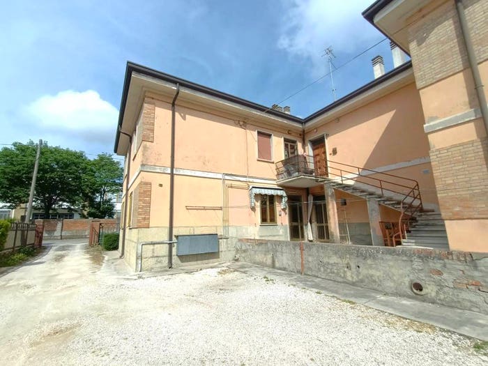Appartamento trilocale in vendita in Via Umberto I, Centro, Adria