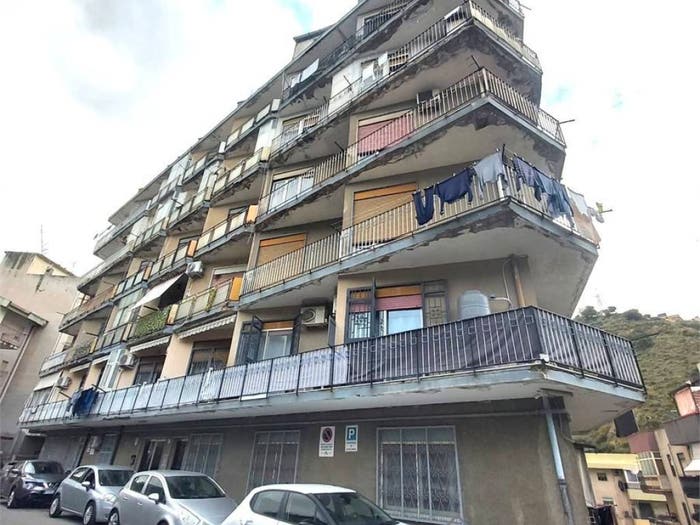 Appartamento trilocale in vendita in Via del santo, Villaggio Santo, Messina