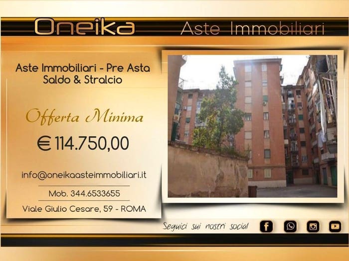 Appartamento con 6 locali in vendita in Viale Guglielmo Marconi, Casavatore