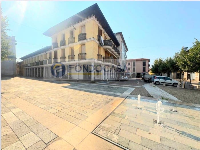 Appartamento bilocale in vendita in Piazza Giacomo Matteotti, Canegrate