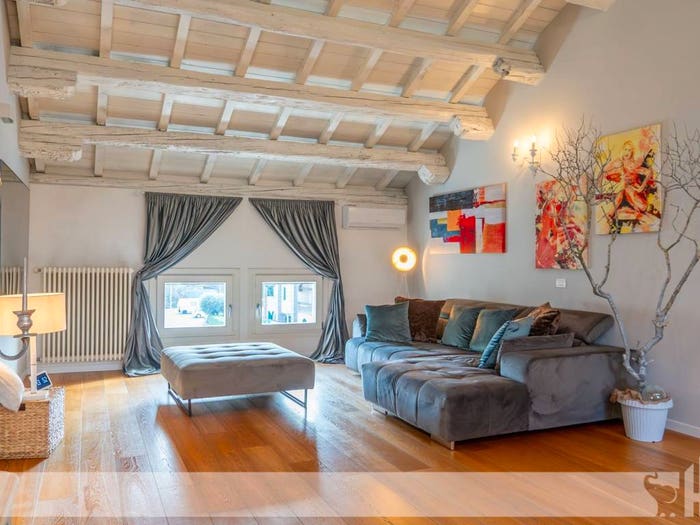 Casa quadrilocale in vendita in Via Don Carlo Giacomin, Centro, Zenson di Piave