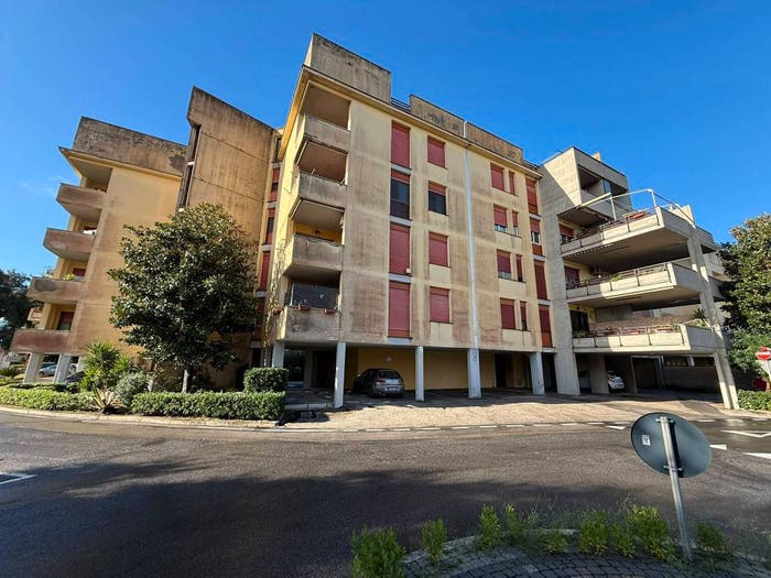 Appartamento quadrilocale in vendita in Viale Europa, Anzio Due, Anzio