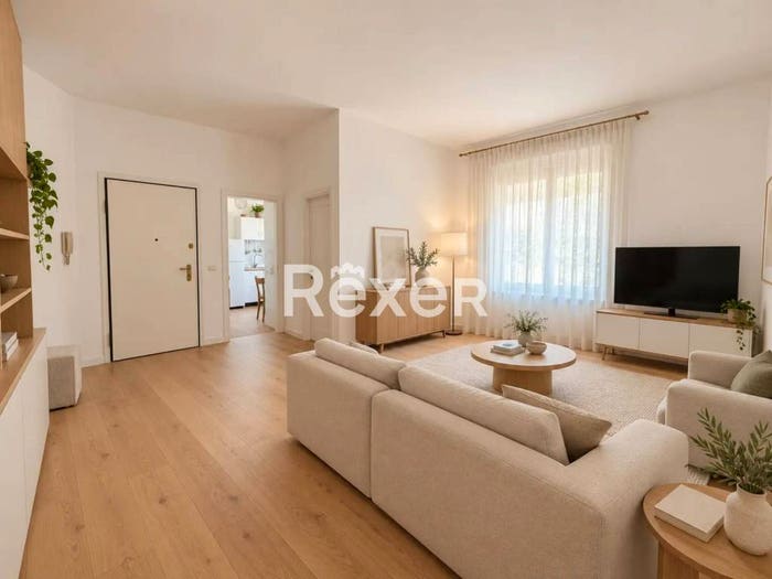 Appartamento quadrilocale in vendita in Via Molino, Borgio, Borgio Verezzi