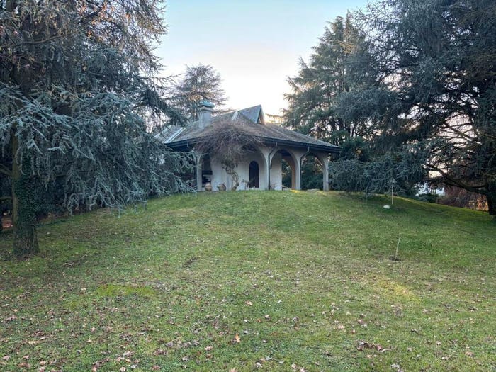 Casa con 6 locali in vendita in Strada Vicinale delle Vigne, Casorezzo