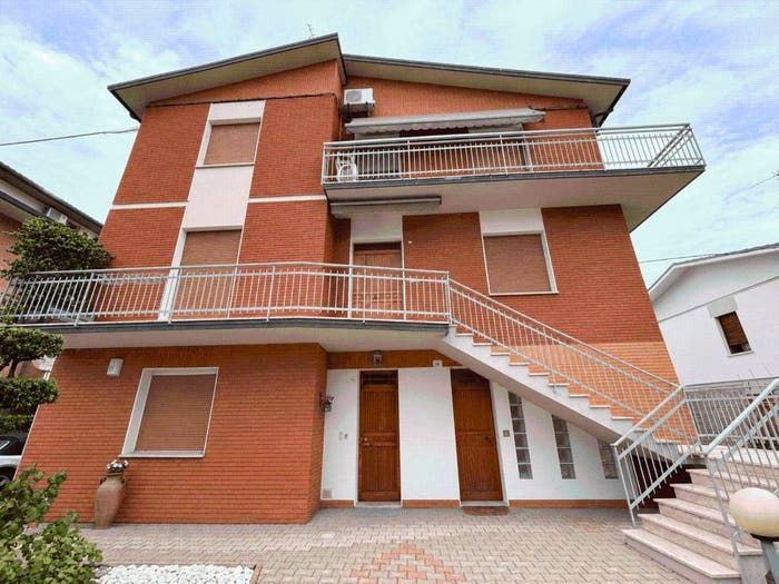 Appartamento con 5 locali in vendita in Via Torquato Nanni, Parco Urbano Piscina, Forlì
