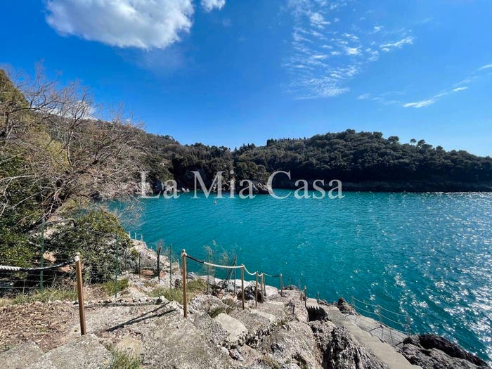 Appartamento quadrilocale in vendita in Località Partesella, Lerici Paese, Lerici