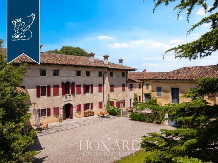 Casa con 6 locali in vendita in Mereto Di Capitolo, Santa Maria la Longa