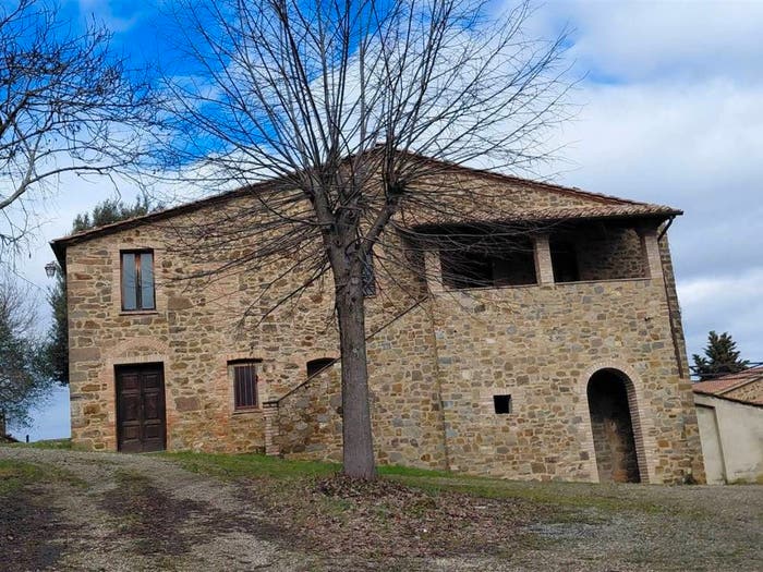Casa con 6 locali in vendita in Centro, Montalcino