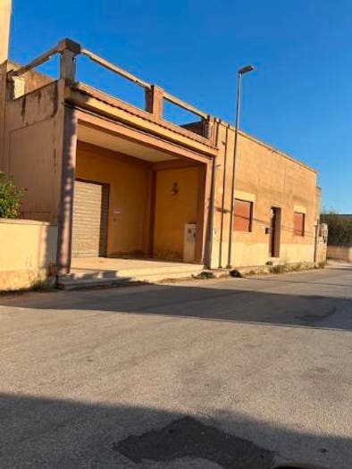 Casa con 6 locali in vendita in Via Libertà, Centro, Favignana