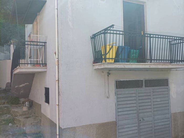 Appartamento trilocale in vendita in Vico Cerruto, Centro, Lauria