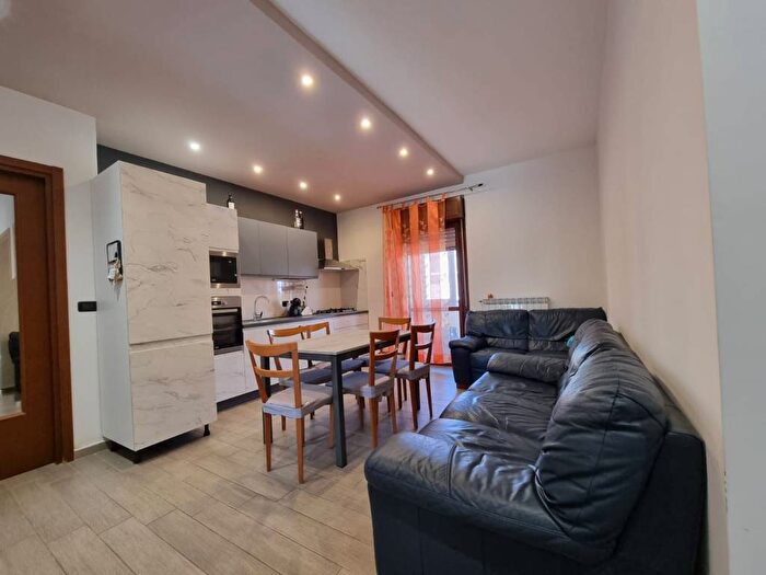 Appartamento quadrilocale in vendita in Via Eraclea, Catanzaro Lido, Catanzaro