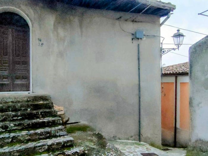 Casa in vendita in Via Dante Alighieri, Bova