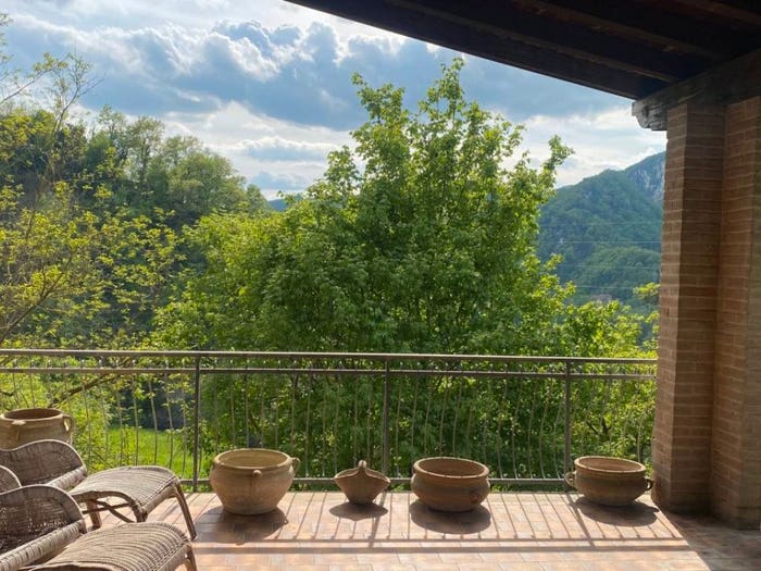 Casa con 6 locali in vendita in Via Cà Nove Vado, Monzuno