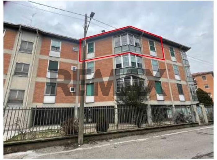 Appartamento trilocale in vendita in via Galileo Galilei, Centro, Mortara