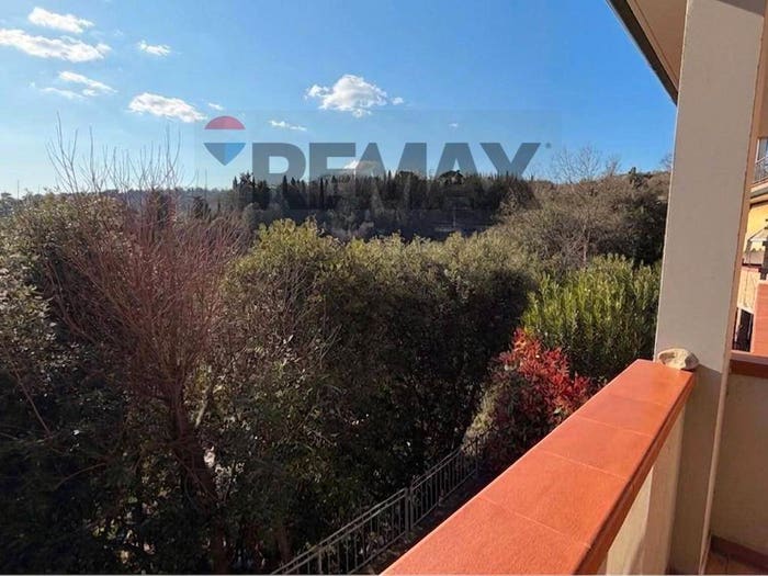 Appartamento trilocale in vendita in Monteverdi Marittimo