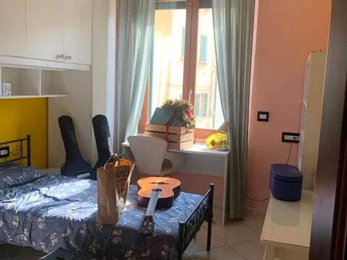Appartamento con 5 locali in vendita in Piazza Giuseppe Mazzini, Centro, Poggibonsi