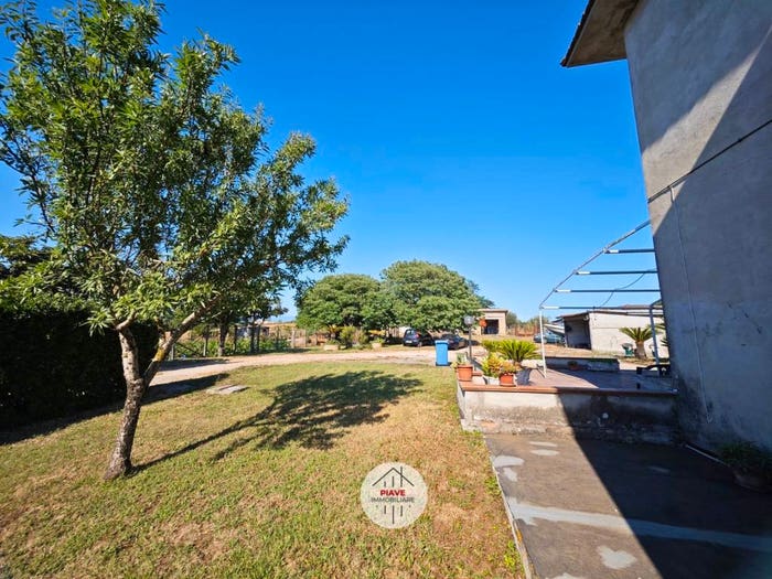 Casa trilocale in vendita in Strada di Monfalcone, Bainsizza, Latina