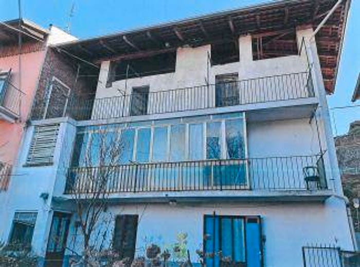 Casa trilocale in vendita in Via Delle Scuole, Pavignano, Biella