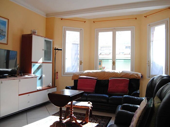 Casa con 5 locali in vendita in Via Latania, Centro, Bordighera