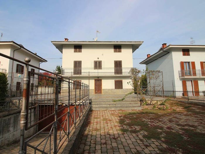 Casa con 6 locali in vendita in Strada Provinciale Mondovìvillanova, Ferrone Rocchetto, Mondovì