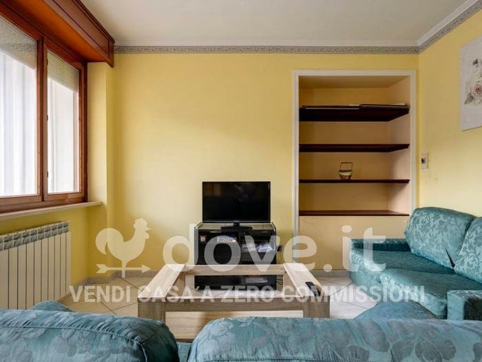 Appartamento con 5 locali in vendita in Via Ugolio, Centro, Nuoro