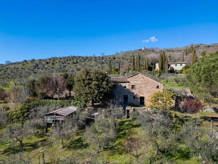 Casa con 6 locali in vendita in Case Sparse Montalla, Cortona