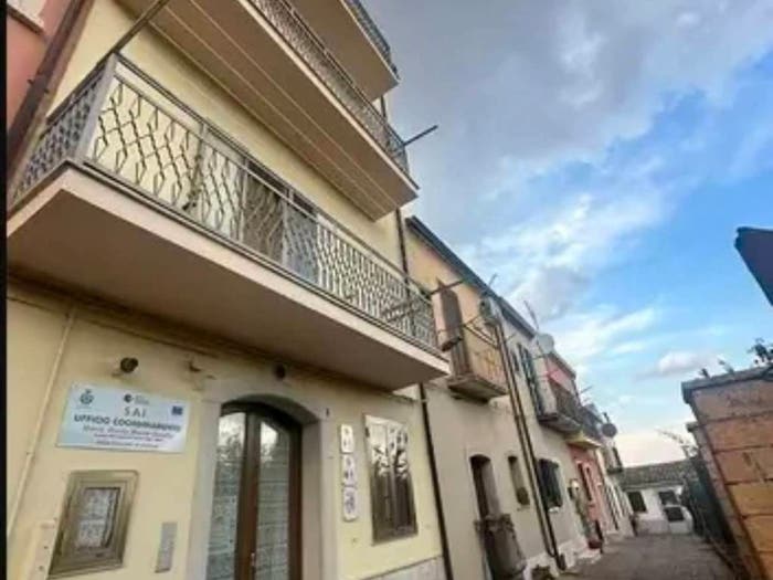 Casa monolocale in vendita in Vico II Rione Paglia, Monteleone di Puglia