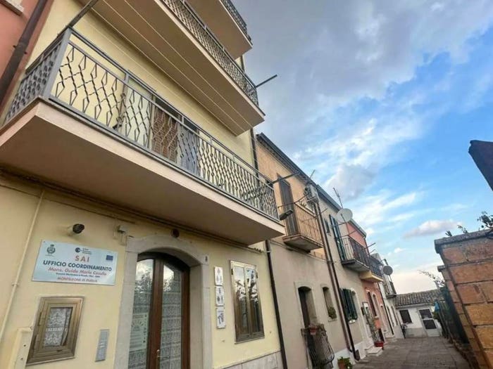 Case in Vendita e in Affitto - 2
