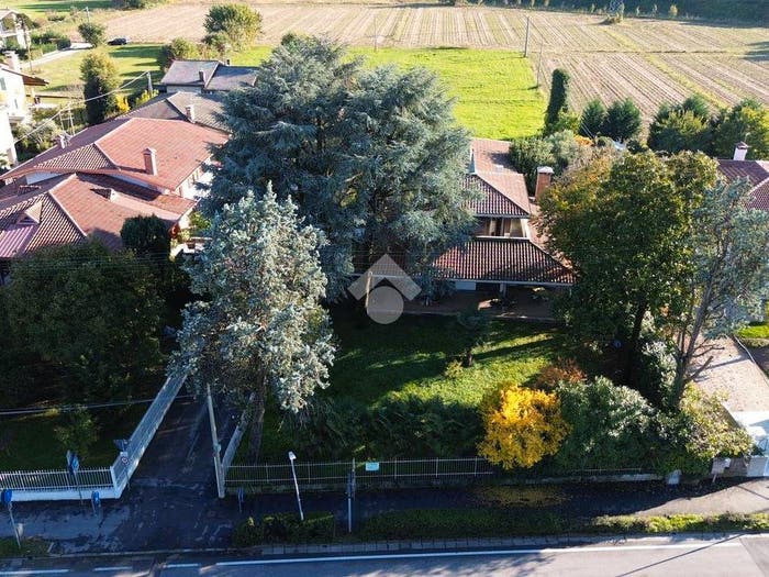 Casa con 6 locali in vendita in Via Brenta, Castelfranco Veneto