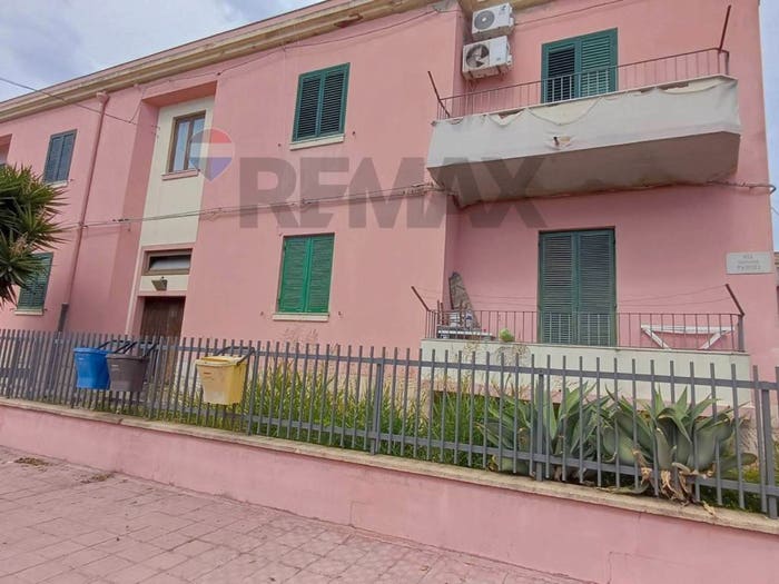 Appartamento quadrilocale in vendita in Via Giovanni Pascoli, Centro, Pachino