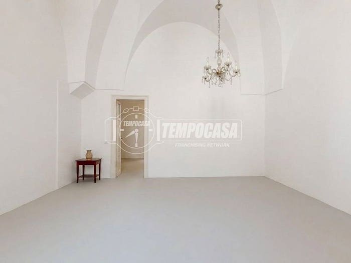 Casa trilocale in vendita in Via G Garzia, Centro, Lizzanello