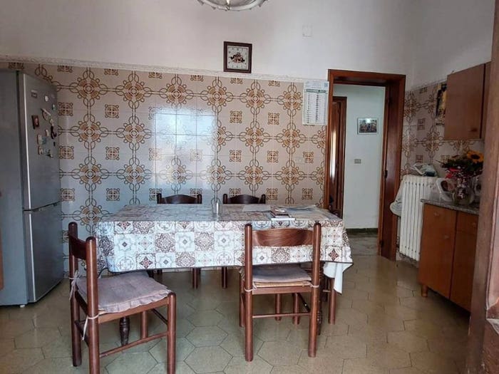 Appartamento quadrilocale in vendita in Via Salvatore Quasimodo, Centro, Carmiano