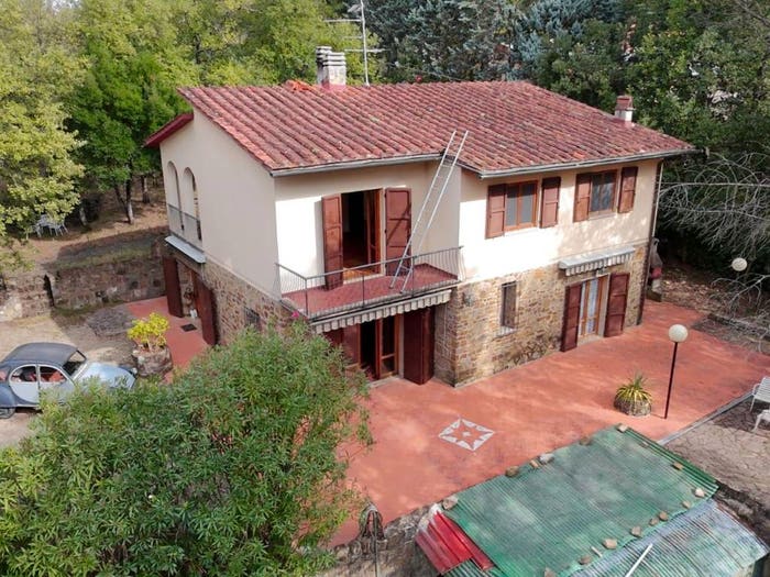 Casa con 6 locali in vendita in Via di Mezzano, Greve in Chianti