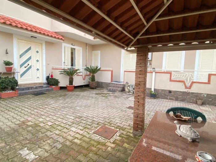 Casa trilocale in vendita in Saviano