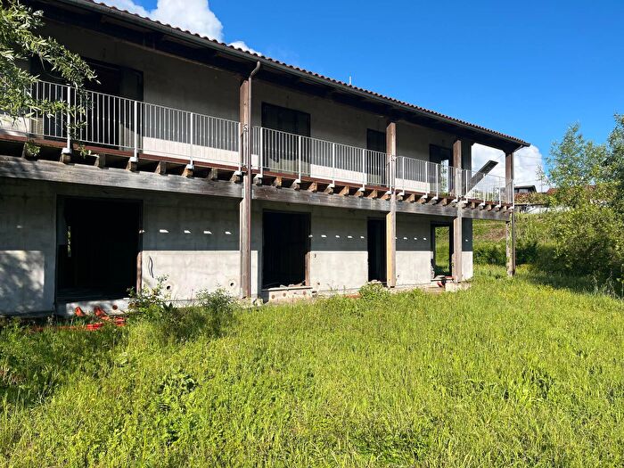 Appartamento quadrilocale in vendita in Via Ludovica, Gallicano
