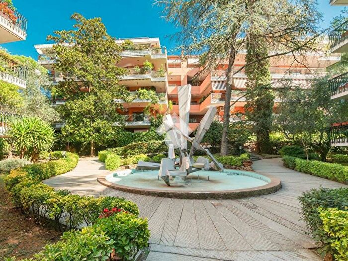 Appartamento quadrilocale in vendita in Via ALFREDO FUSCO, Balduina, Roma