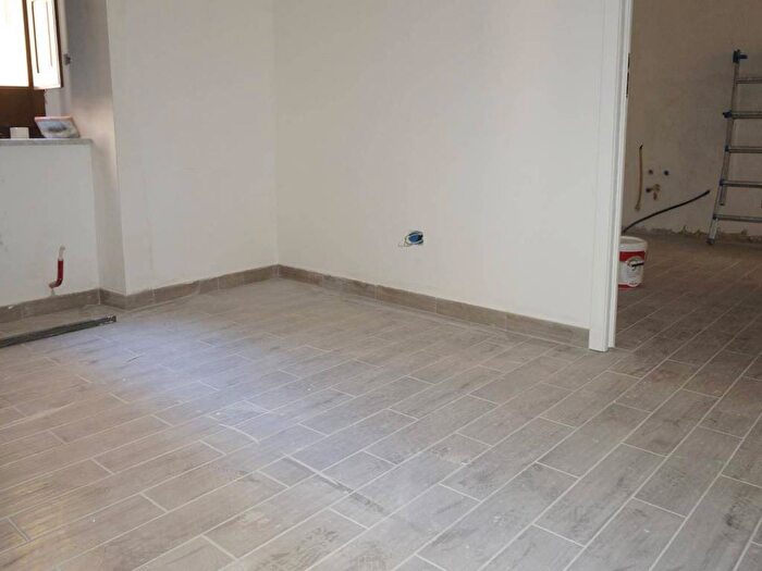 Appartamento trilocale in vendita in Centro Storico, Cosenza