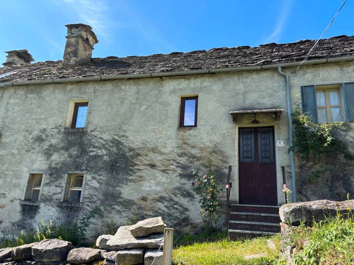 Casa trilocale in vendita in Frazione Campieno, Cravegna, Crodo