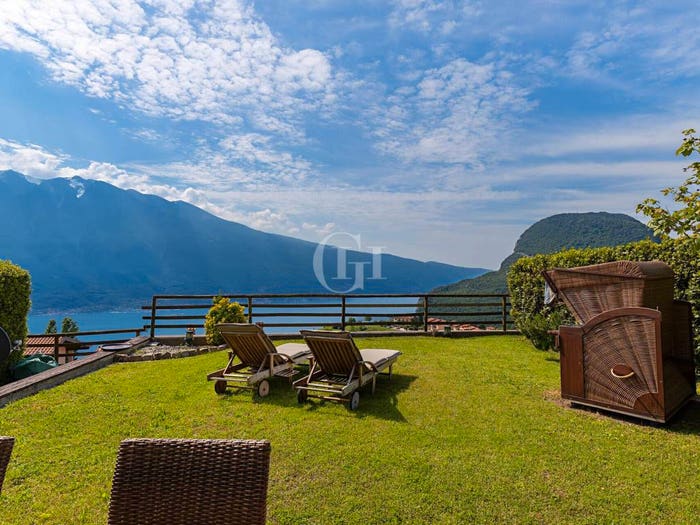 Appartamento trilocale in vendita in Via San Marco, Pregasio, Tremosine sul Garda