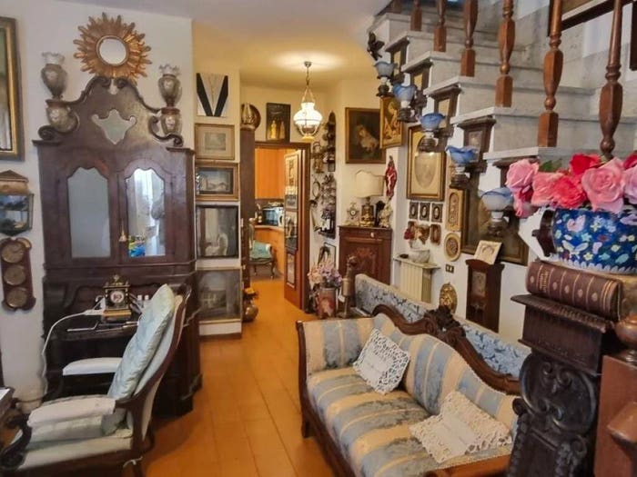 Casa con 6 locali in vendita in Via Poggioletto, Centro, Massa
