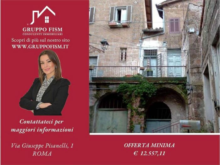 Appartamento con 6 locali in vendita in Vicolo Malerba, Centro, Capranica