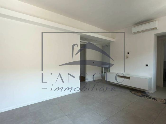 Appartamento trilocale in vendita in Via San Francesco d'Assisi, Rogorotto, Arluno