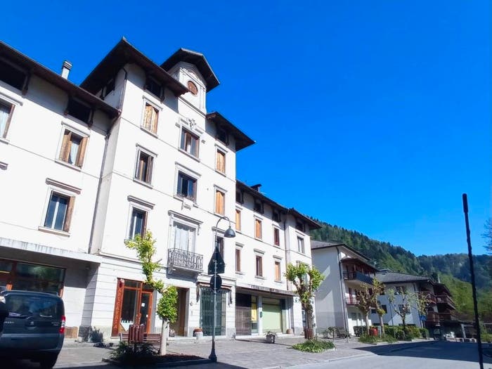 Appartamento trilocale in vendita in Via G Marconi, Centro, Arta Terme